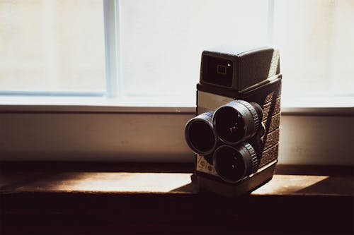 Zwarte Vintage Camera Op Tafel