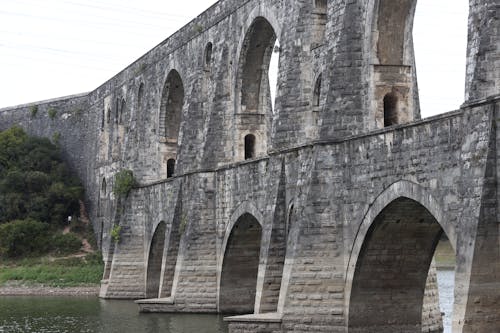 Mağlova Su Kemeri // Mağlova Aqueduct