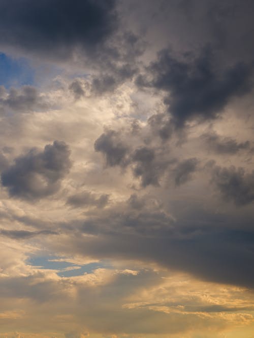 Free A Cloudy Sky Stock Photo