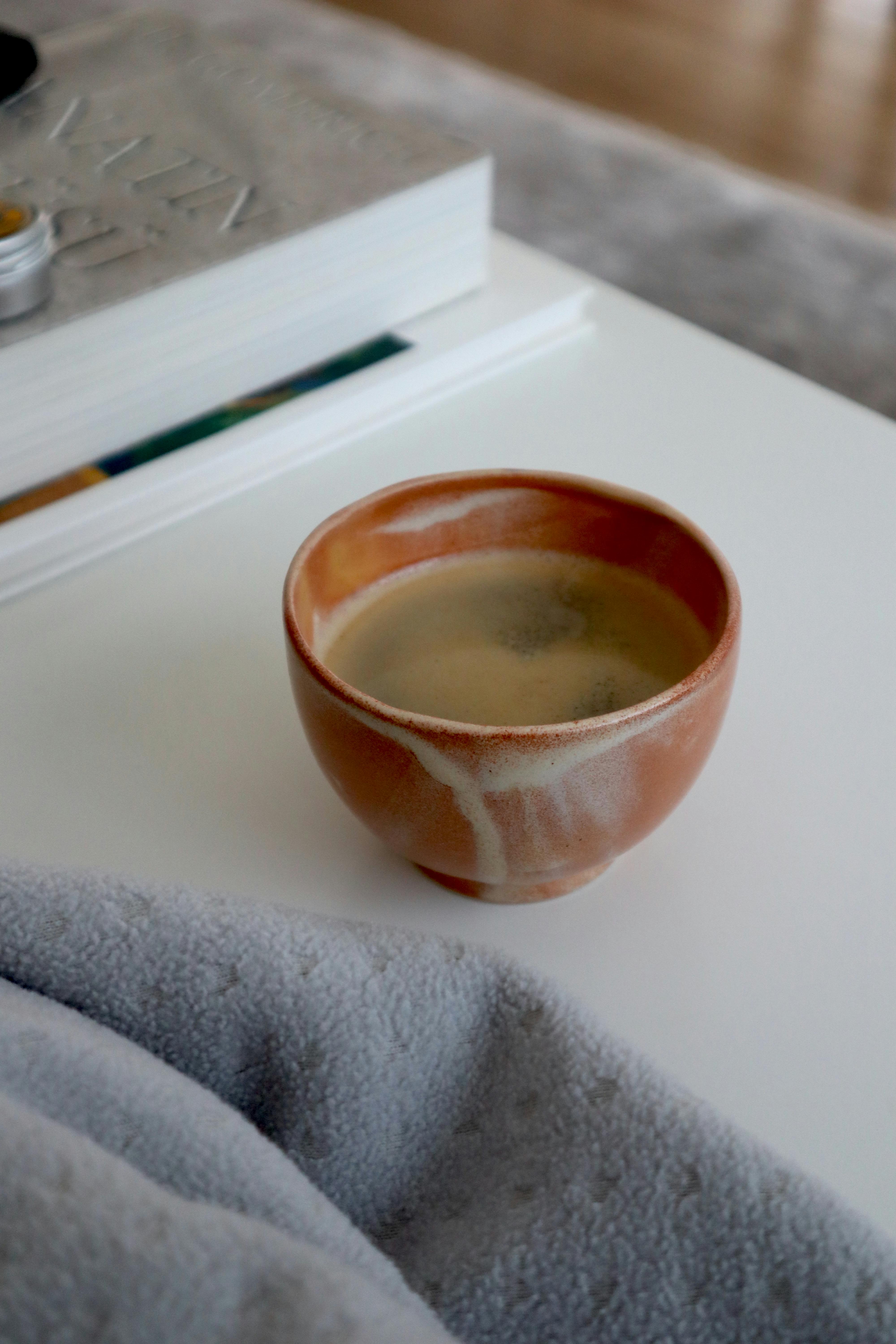 Can coffee rot your teeth?