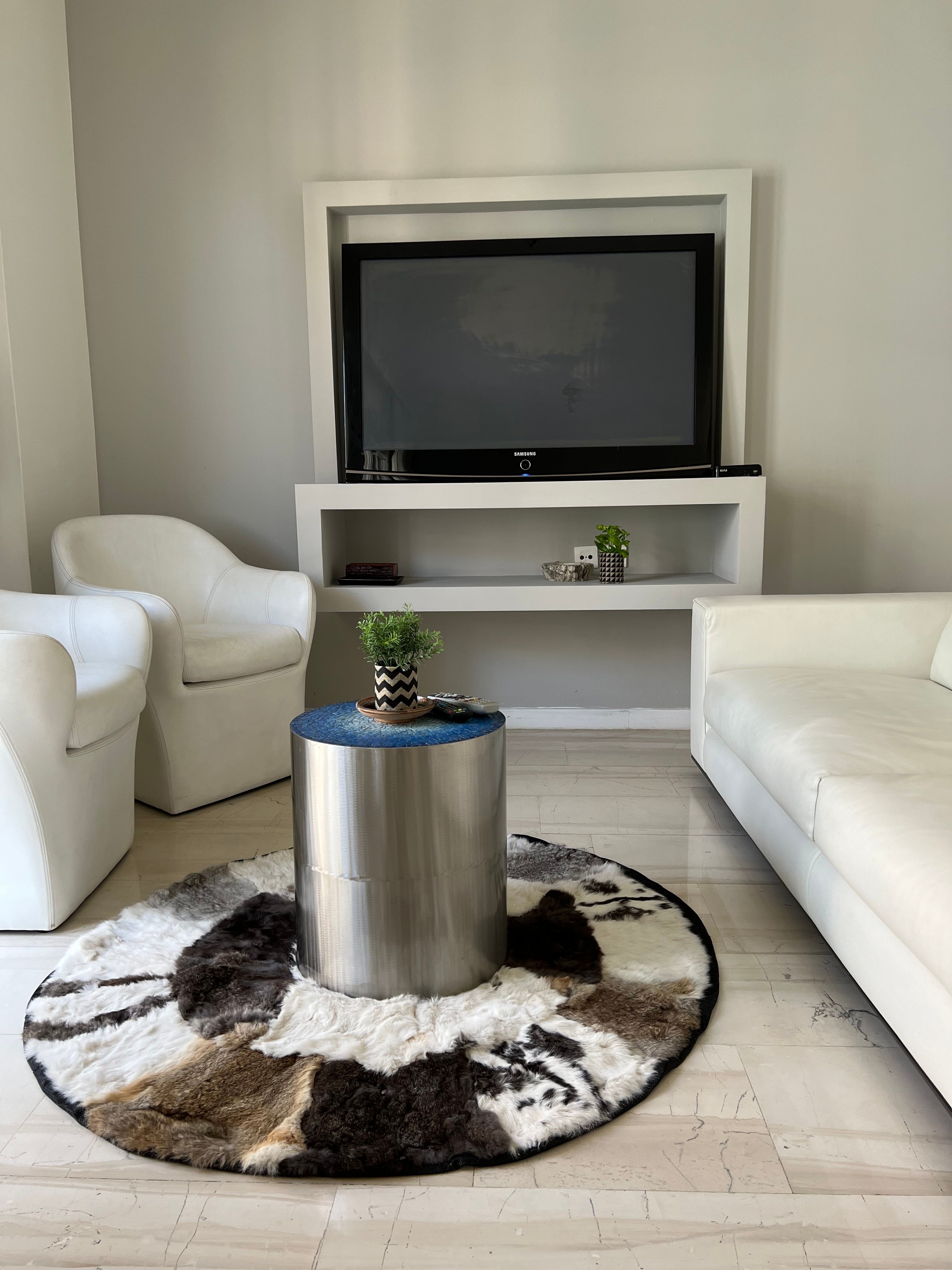 Modernes möbliertes WG-Zimmer in Zürich mit Stadtblick