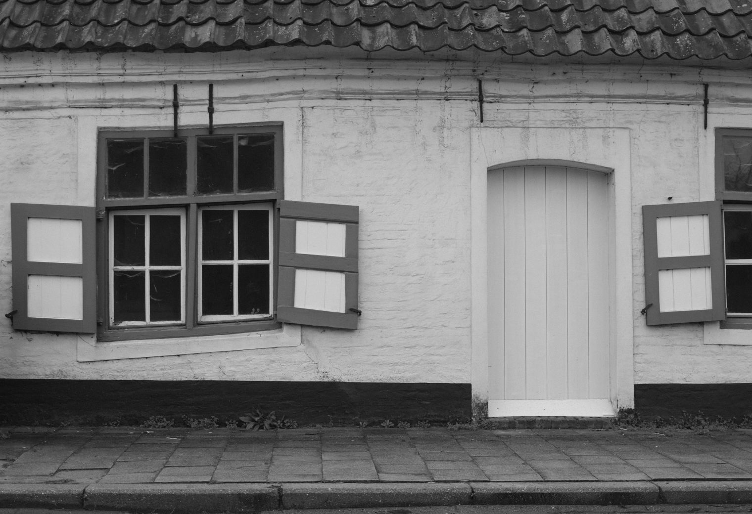 uPVC Spraying in Archway — careful masking before painting begins