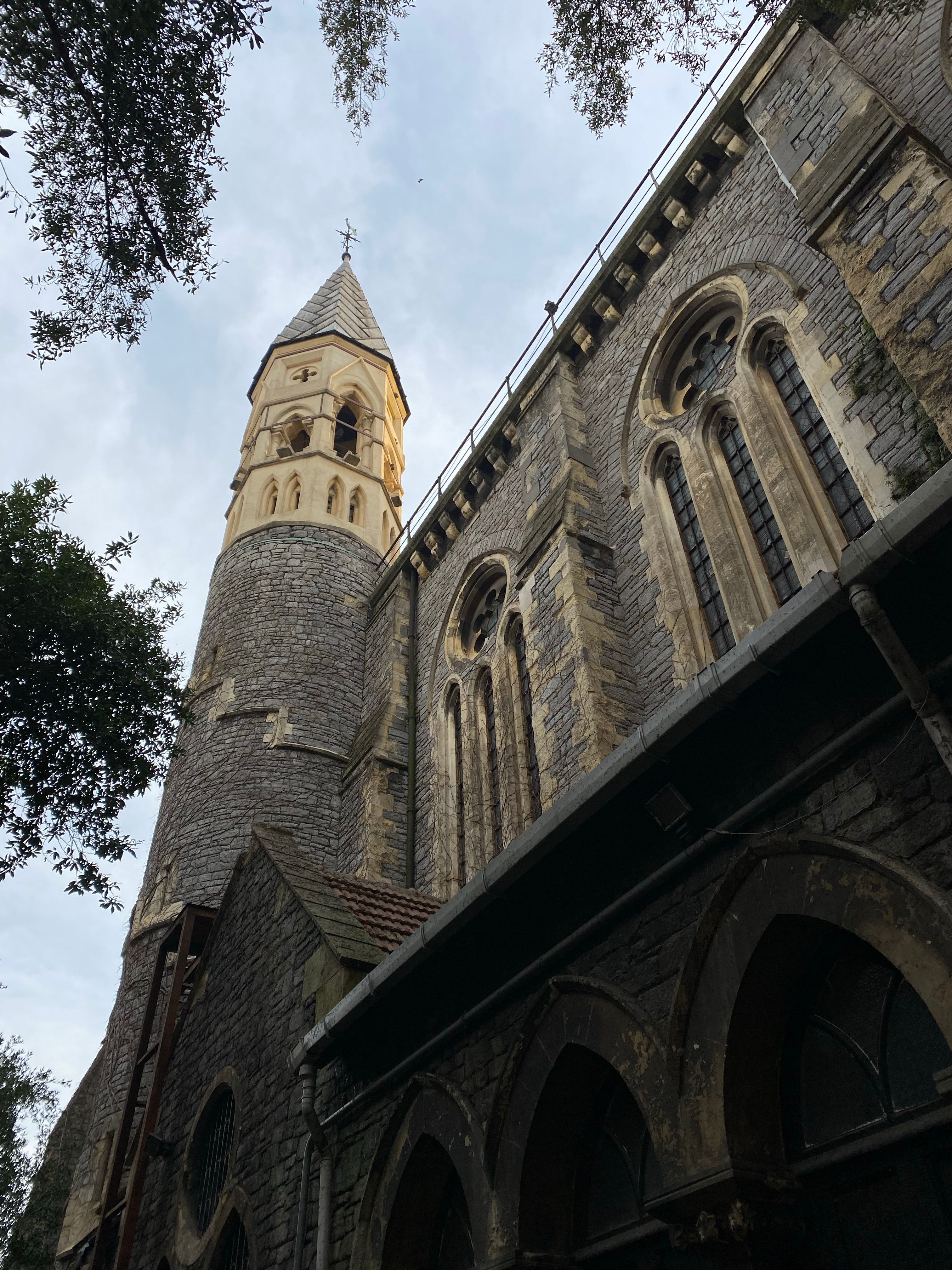 Low Angle Shot of Gothic Themed Cathedral · Free Stock Photo