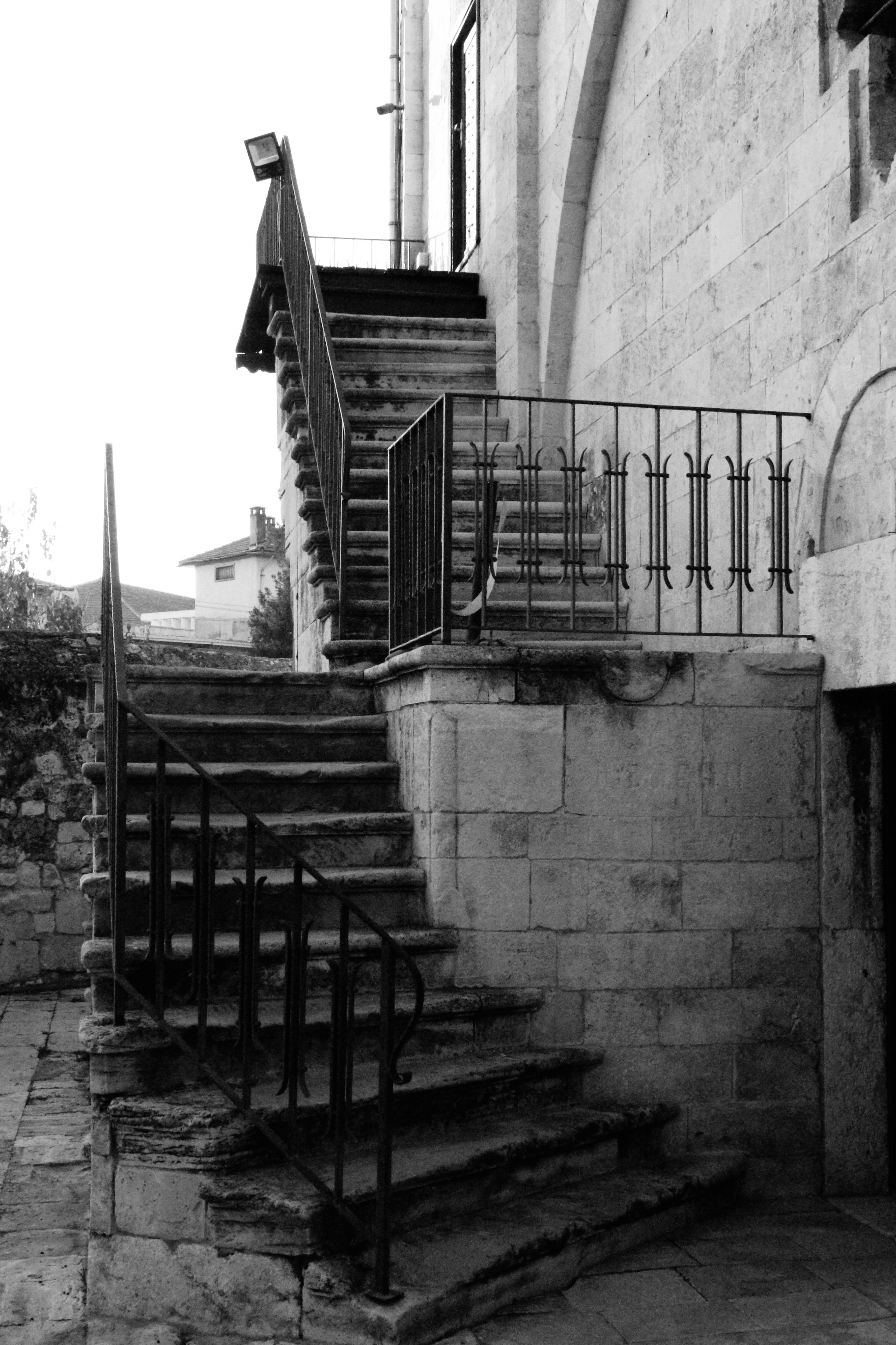 Free stock photo of black and white, concrete stairs, grayscale, monochrome