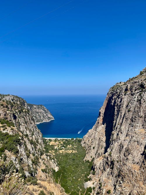 Kostenloses Stock Foto zu drohne erschossen, erodiert, felsen