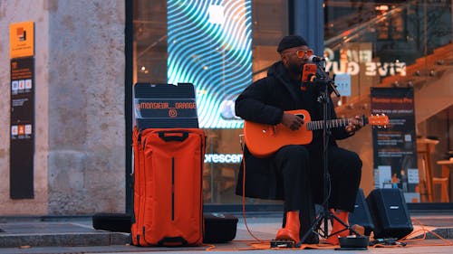 Gratis stockfoto met gitarist, kerel, musicus