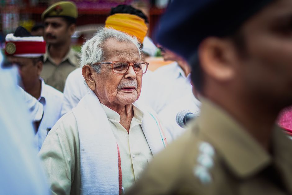 Election Officials Issue SIR Notices to High-Profile Delhi Voters