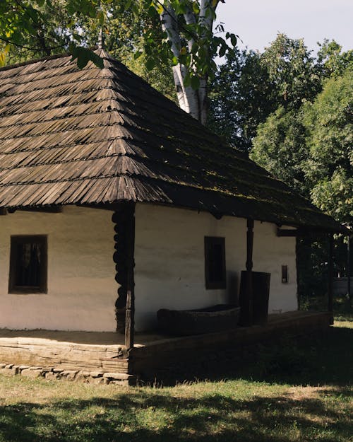 Gratis stockfoto met boerderij, boerenwoning, bomen