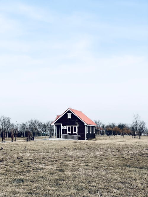 Fotobanka s bezplatnými fotkami na tému chata, chaty, dedinský