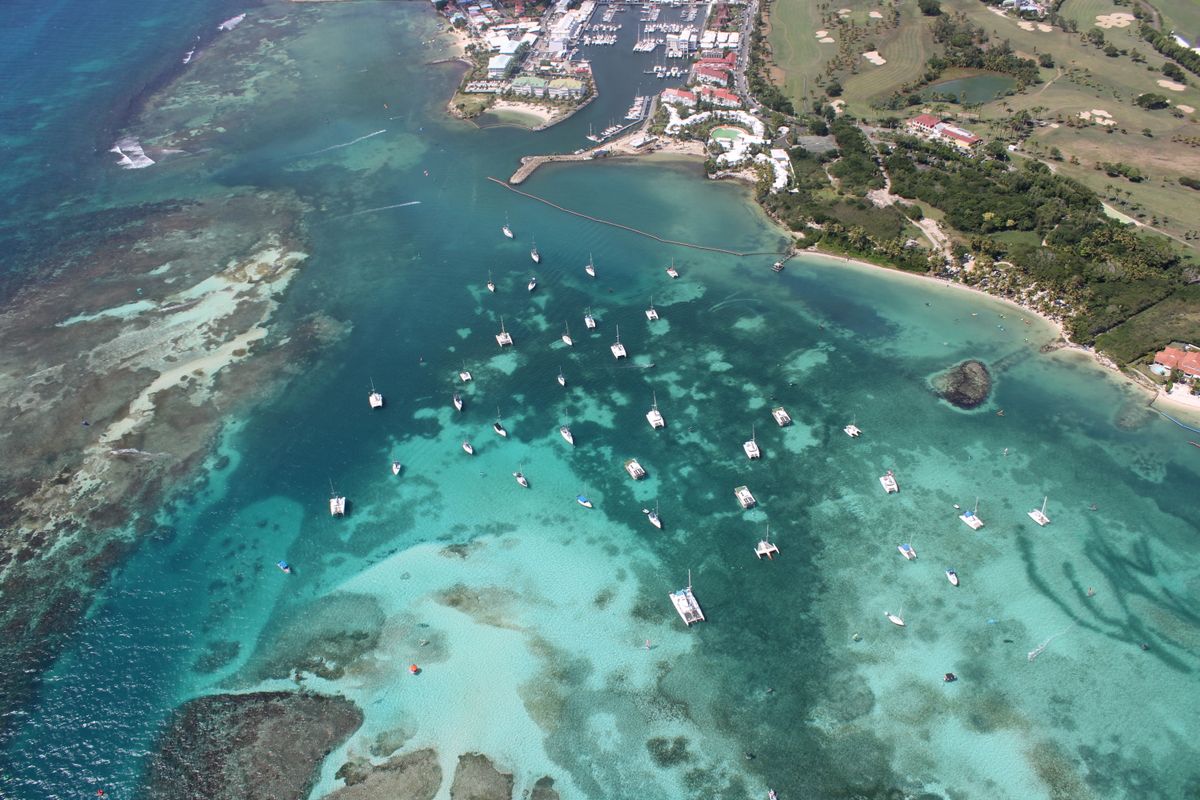 Carte Martinique et Guadeloupe : quelle île choisir ? - 5. Activités et excursions : laquelle choisir pour bouger ?