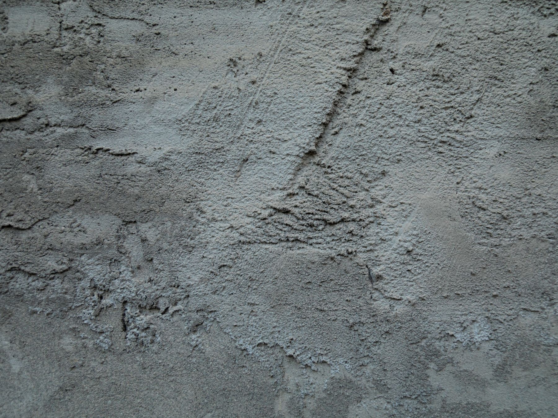 Plastering and Skimming in Roehampton — quality trade paint going on in two coats