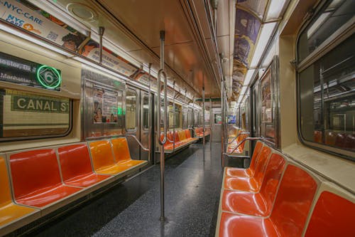 Бесплатное стоковое фото с интерьер, нью-йорк, общественный транспорт
