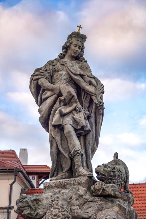 Saint Monument in Prague 