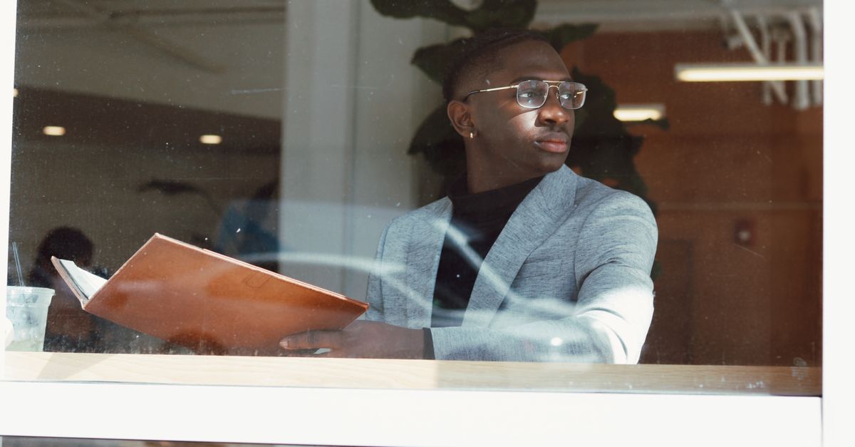 Autohypnose : 3 exercices pour gérer votre stress au travail