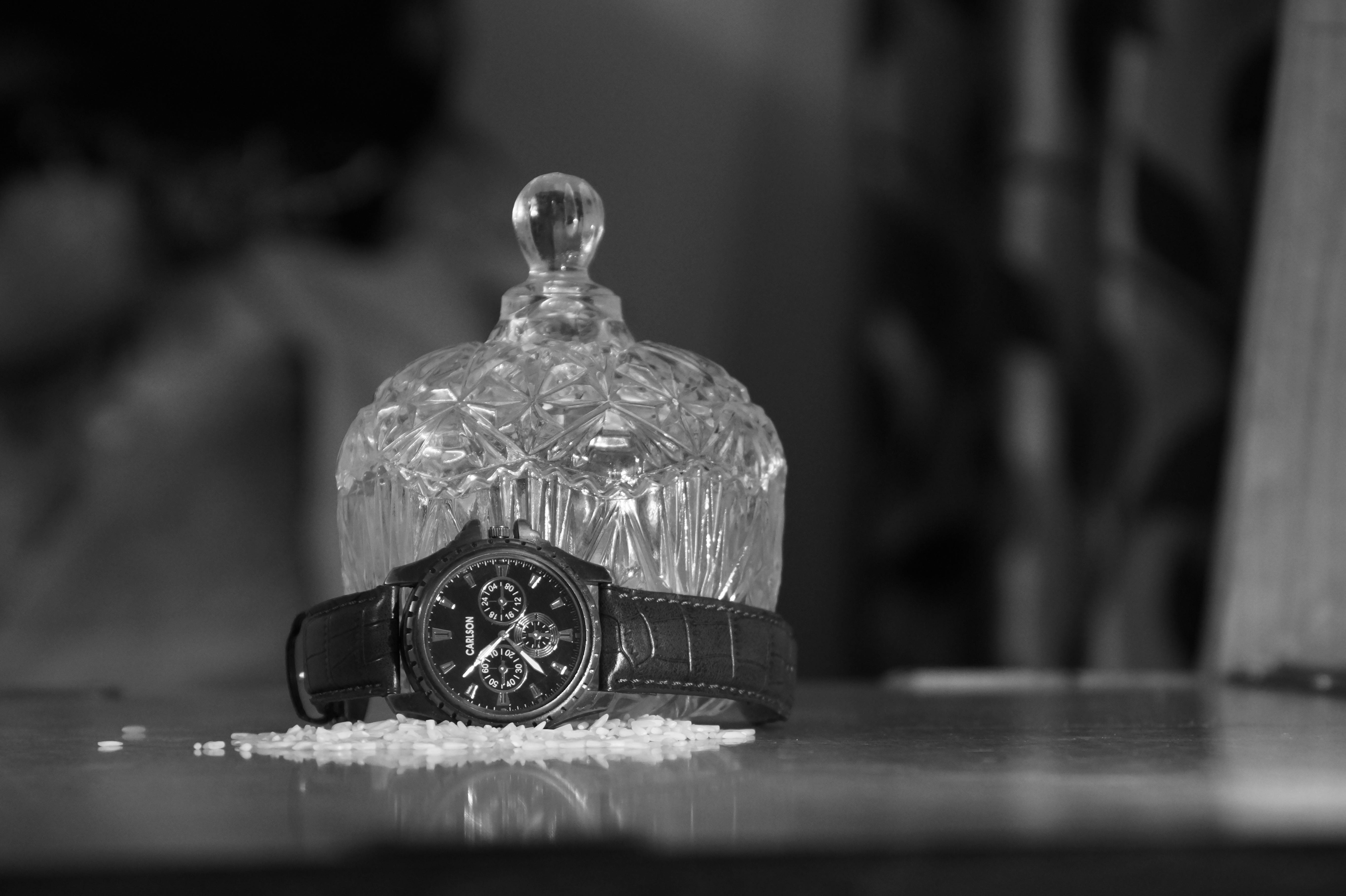 Free stock photo of antique watch, black and white, black wallpaper