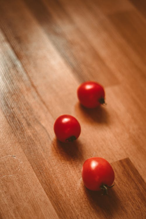 Photo of Red Tomatoes