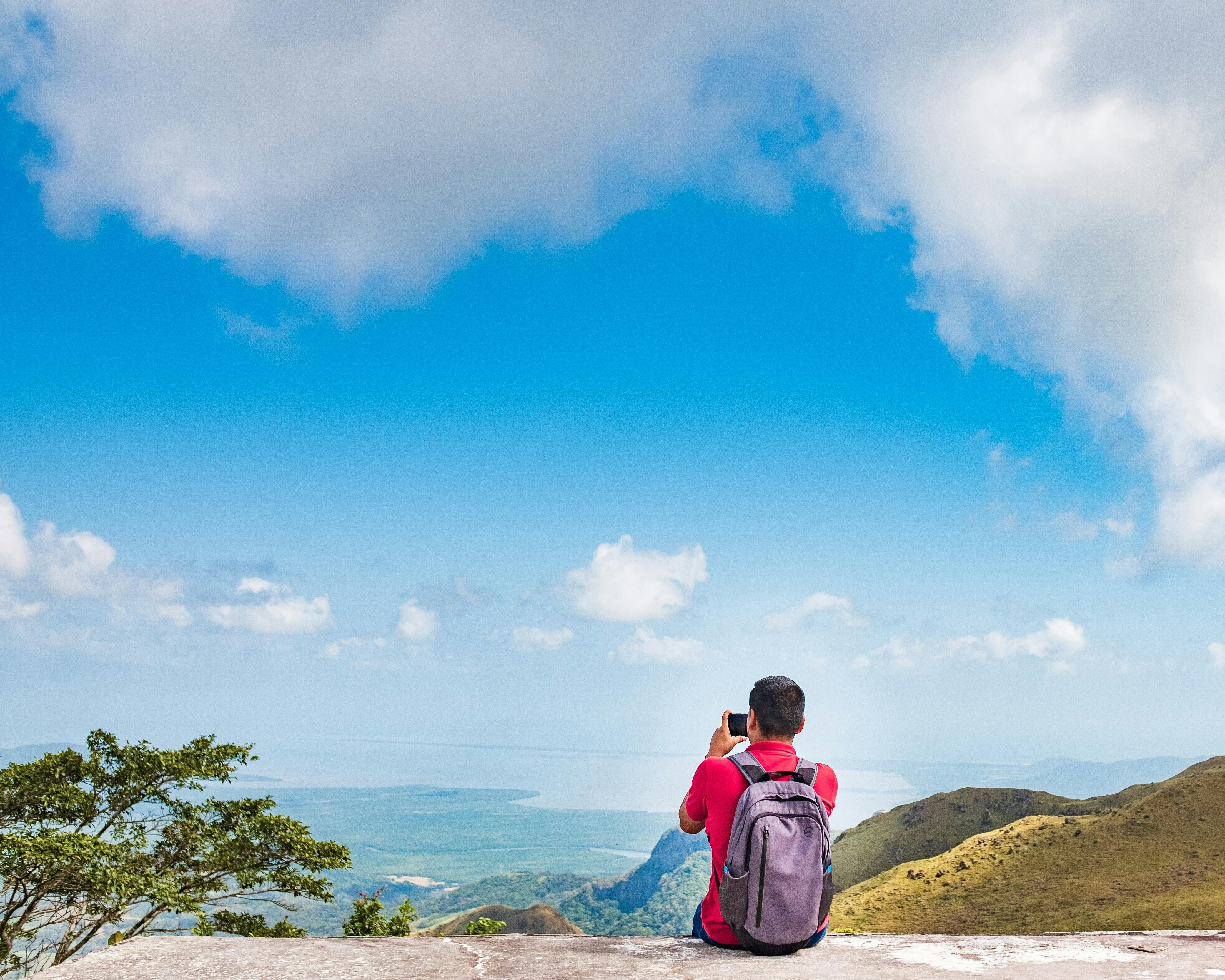 Traveling on a budget? These are the cheapest places to visit this spring — Photo by Deyvi Darinel on Pexels
