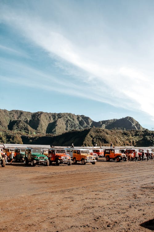 Foto profissional grátis de bromo, Indonésia, montanhas marrons