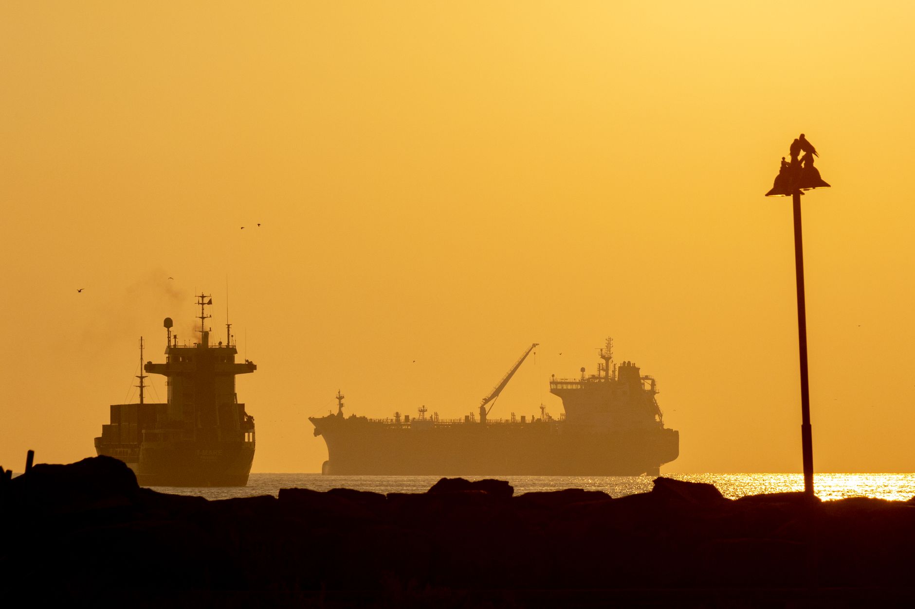 Shipping Costs and Their Knock-On Effects on Global Inflation