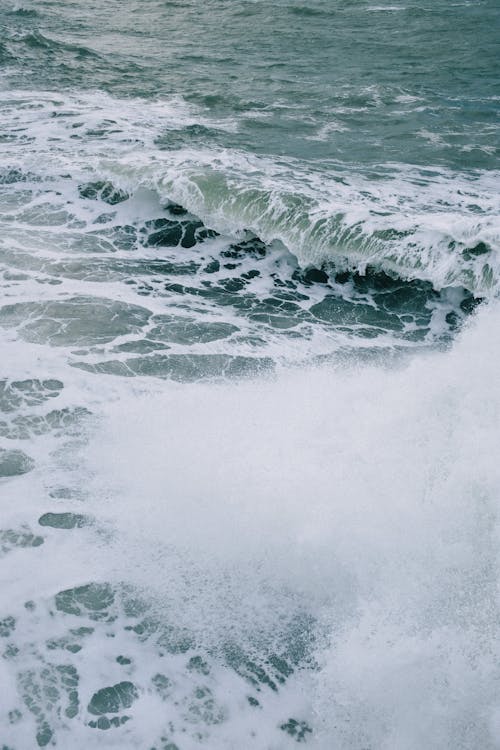 Fotos de stock gratuitas de agua que fluye, decir adiós con la mano, espuma