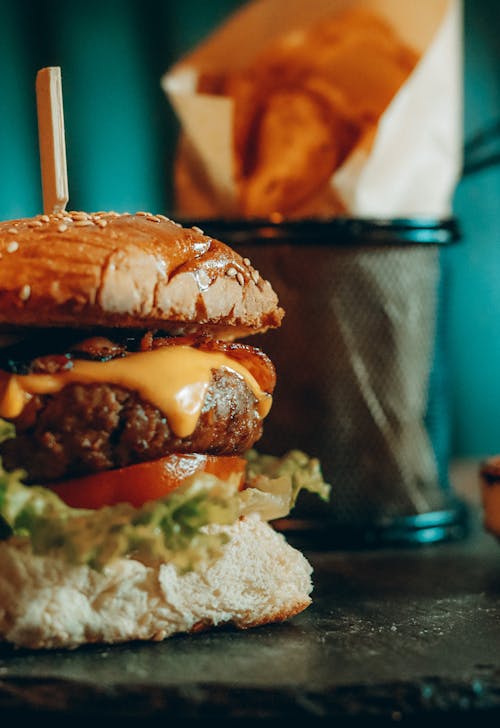 乳酪漢堡, 垂直拍攝, 快餐 的 免費圖庫相片