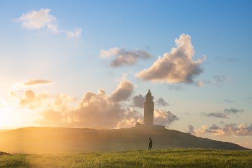 Immagine gratuita di fare trekking, lungomare, sopra le nuvole