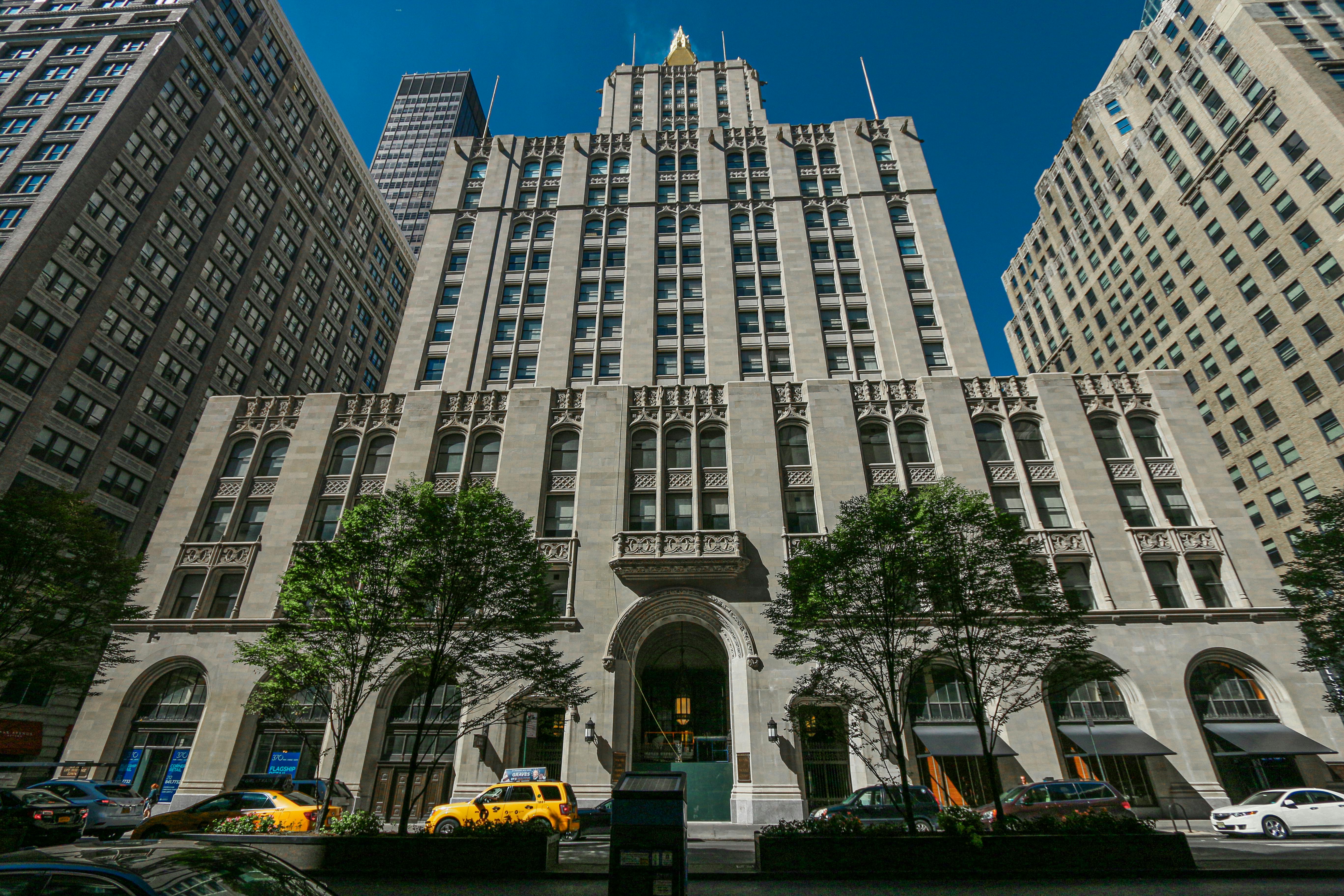 Huntington Bancshares Incorporated : Corporate Governance Guidelines (Corporate Governance Guidelines 41026) — Photo by Follo