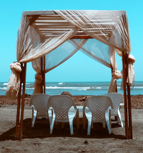 Free Wooden Beach Shed Stock Photo