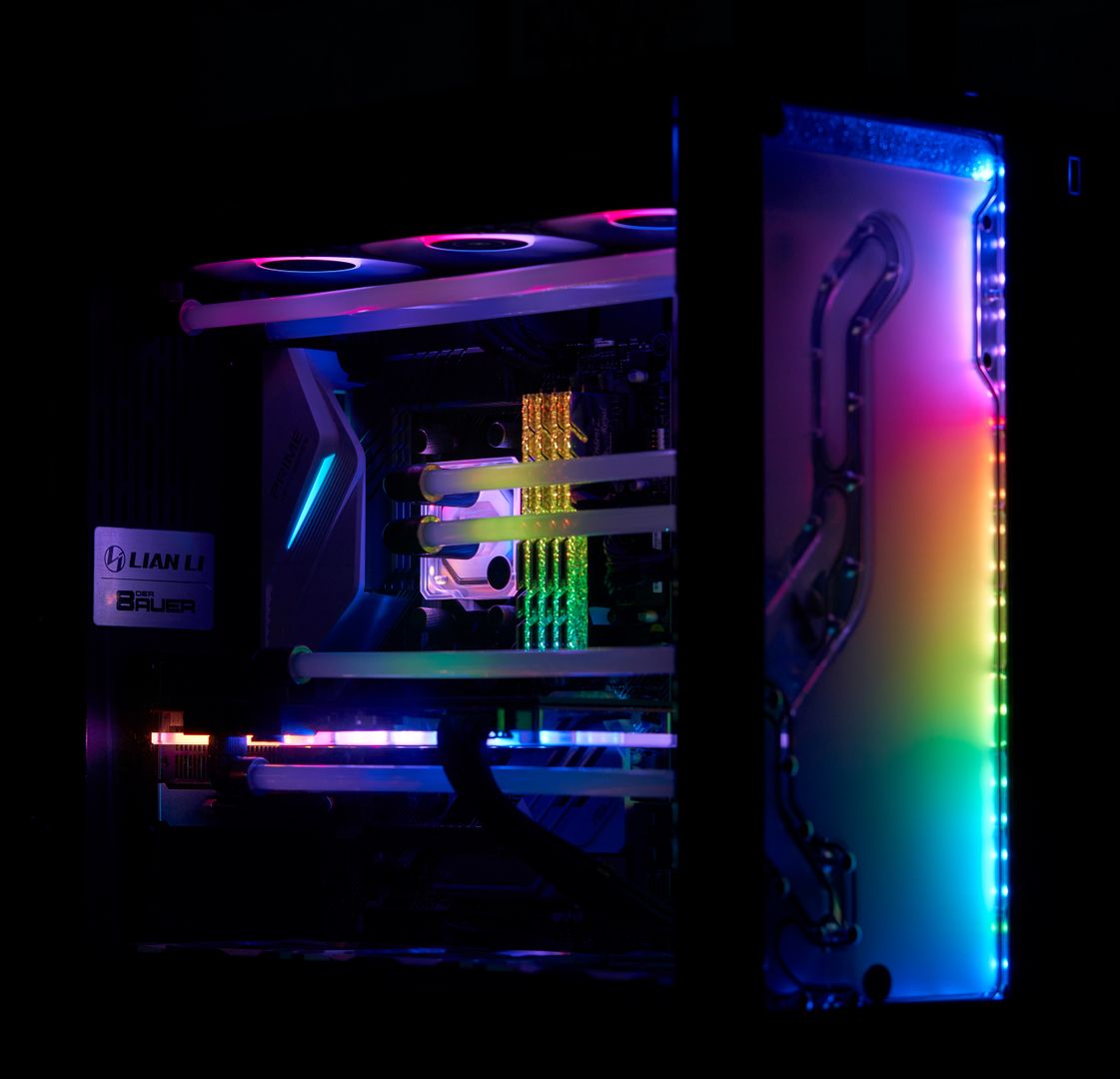 High-performance RGB gaming PC