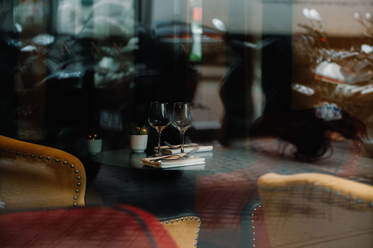 Private gallery dinner