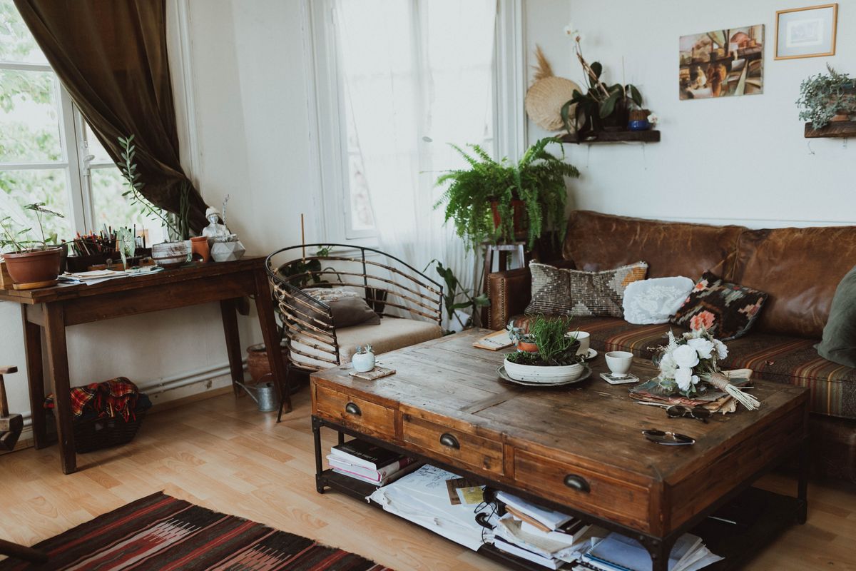 Textured Sofa Styling for a Relaxed Look