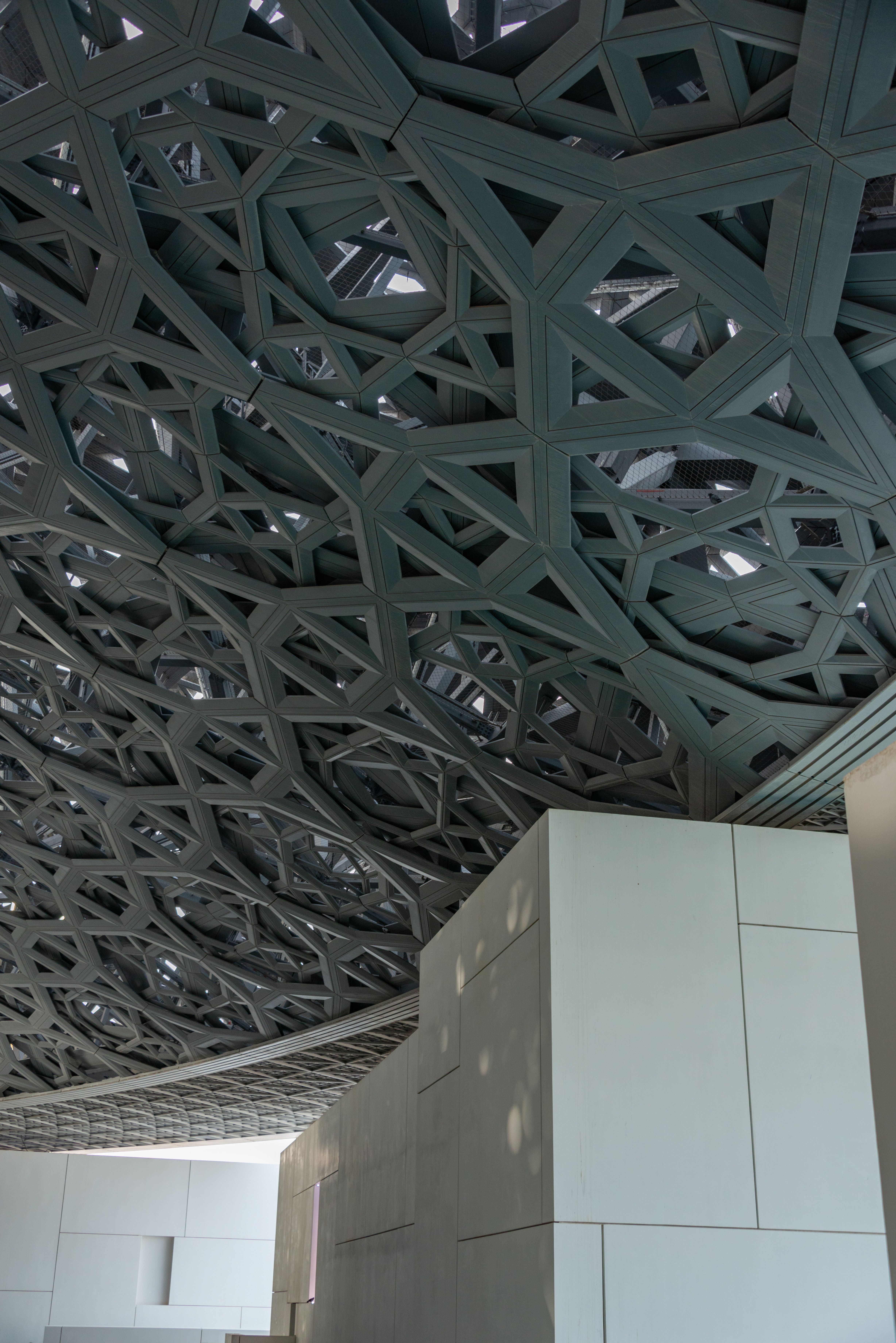 Pattern on Ceiling · Free Stock Photo