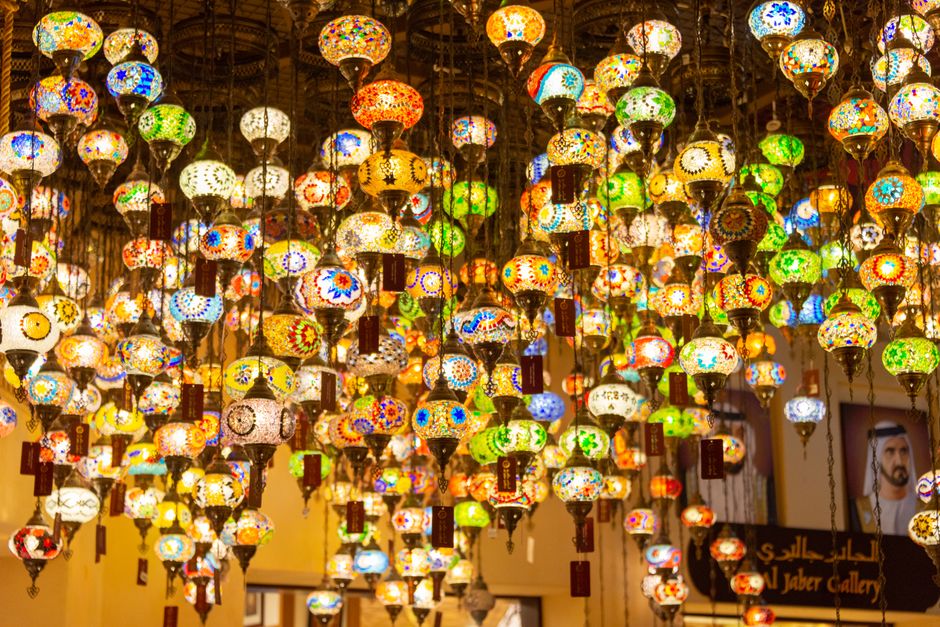 Bait Al-Noor Palace Tour - Omani Art Gallery
