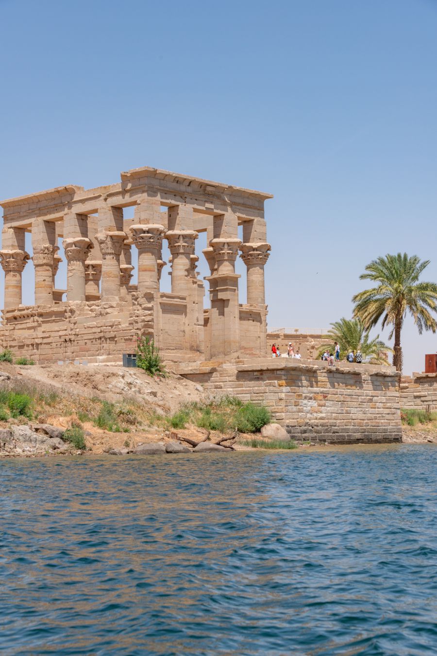 O Templo de Philae às margens do Nilo, em Aswan