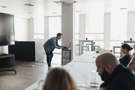Colleagues in a group session — photo by Matheus Bertelli on Pexels