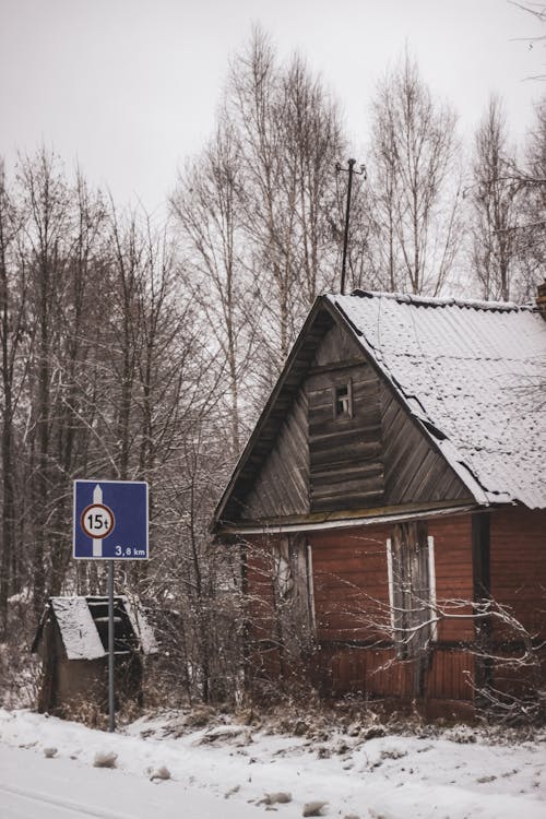 A Cottage in Winter