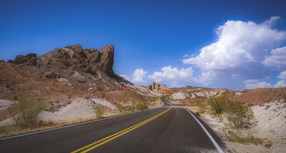 The Ross Maxwell Scenic Drive through the desert