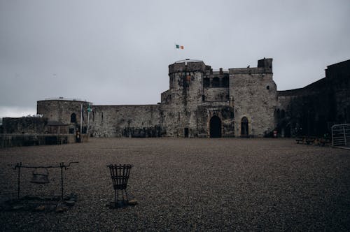 Kostnadsfri bild av befästning, fästning, gotiska