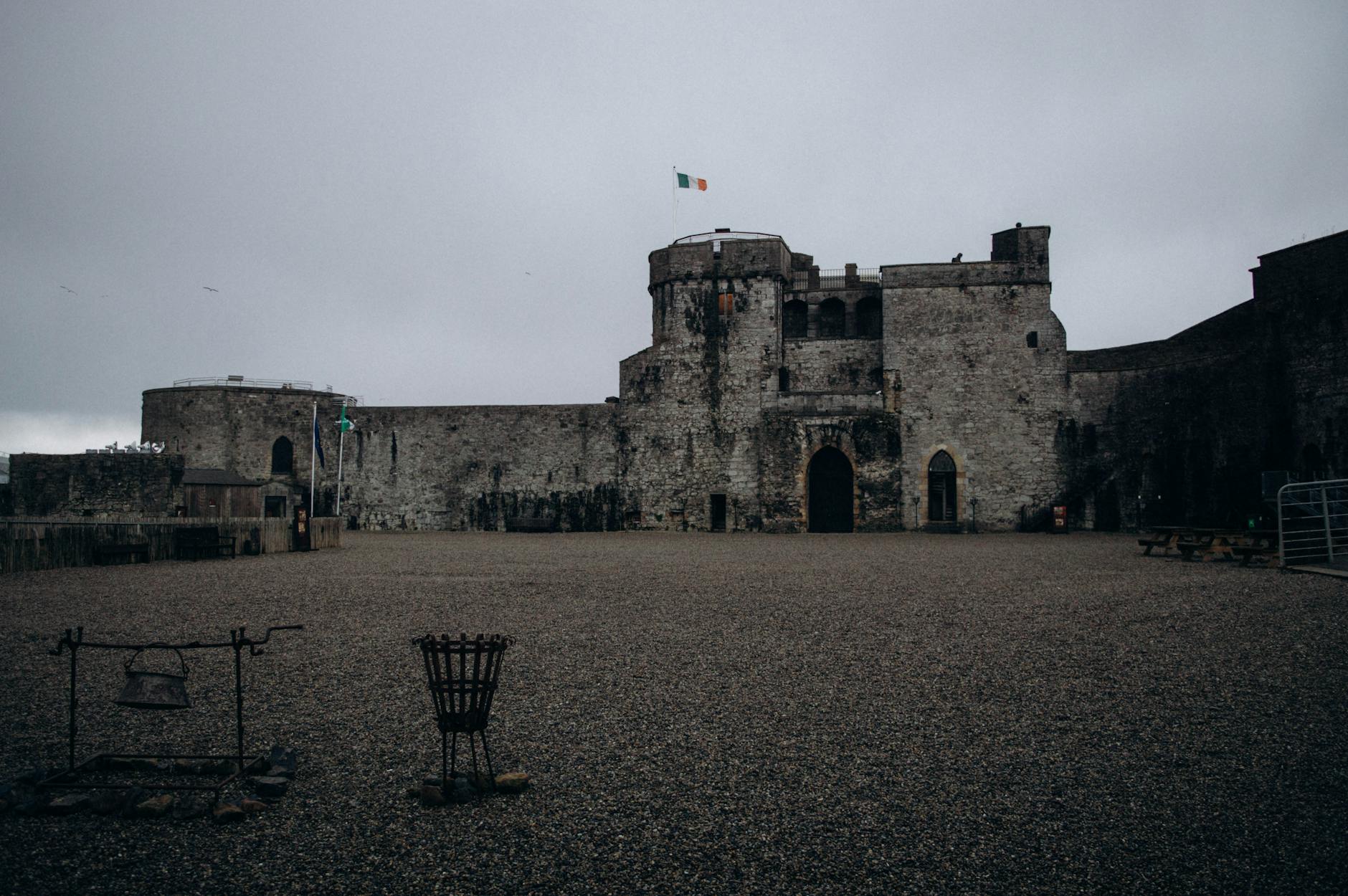 Popular sights in Limerick Landmarks in Limerick