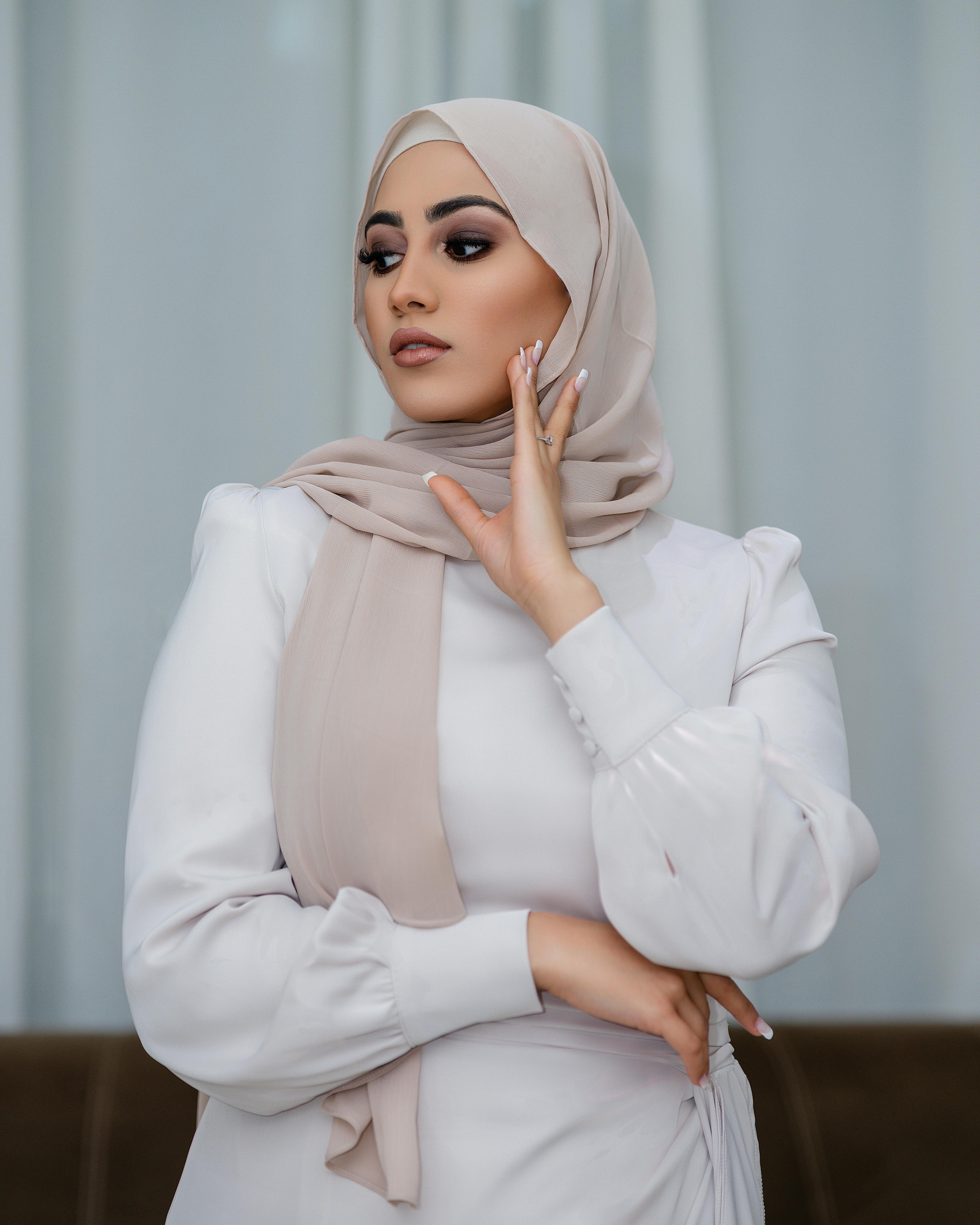 Hijab white sale dress