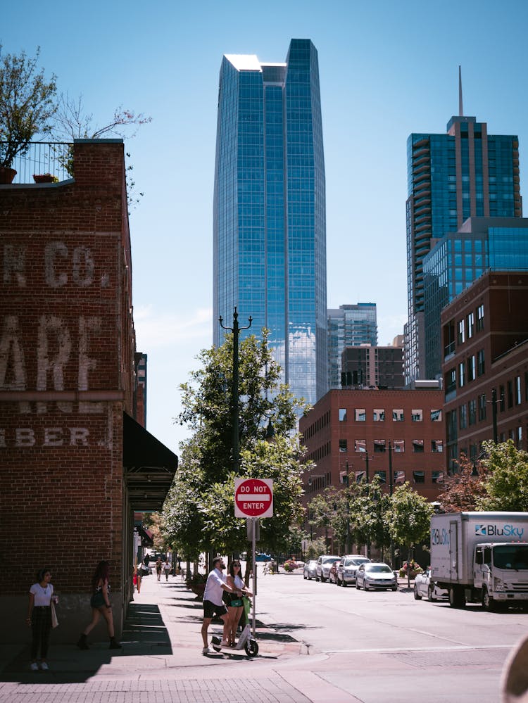 Devon Tower In Oklahoma City