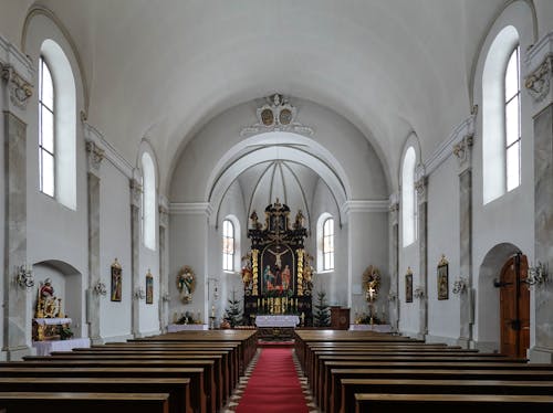 Foto profissional grátis de altar, capela, católico