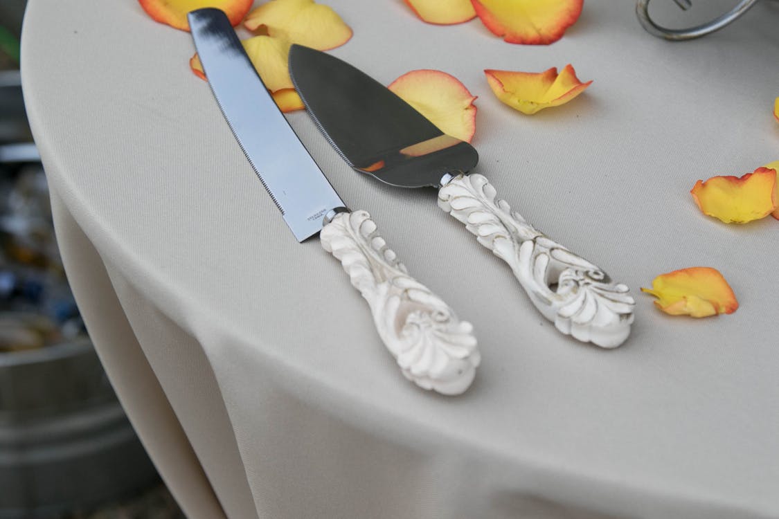 Free stock photo of cake knife, table settiing, wedding