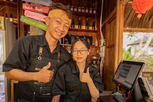 Fotos de stock gratuitas de bar, barman, camisas negras