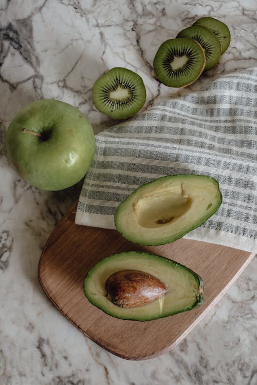 Kostenloses Stock Foto zu apfel, aufsicht, avocado