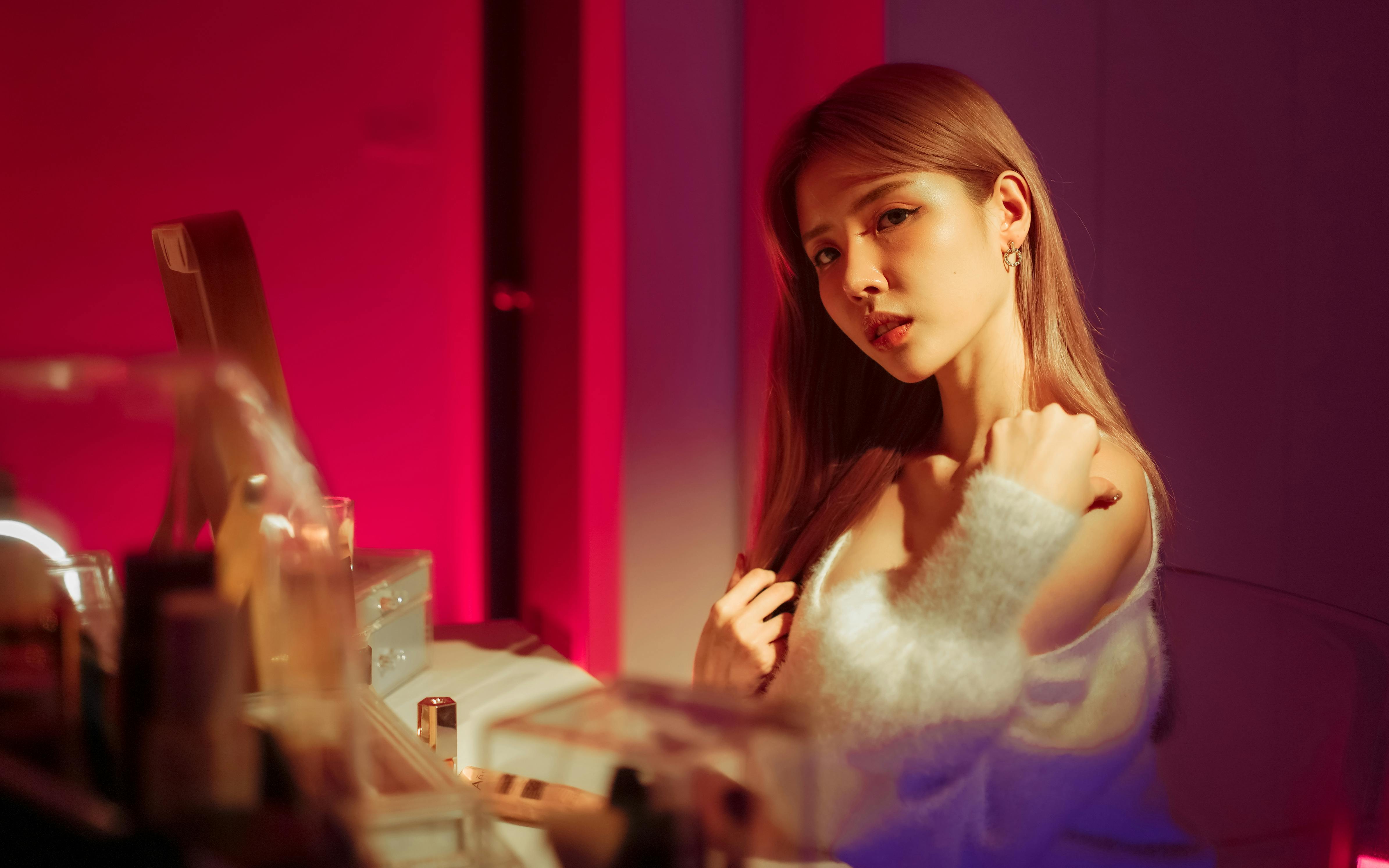 งานโฆษณาหานักแสดงบท Main และ Extra