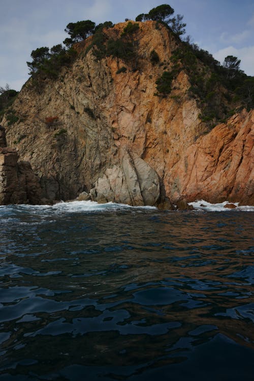 Gratis lagerfoto af eroderet, hav, klippe