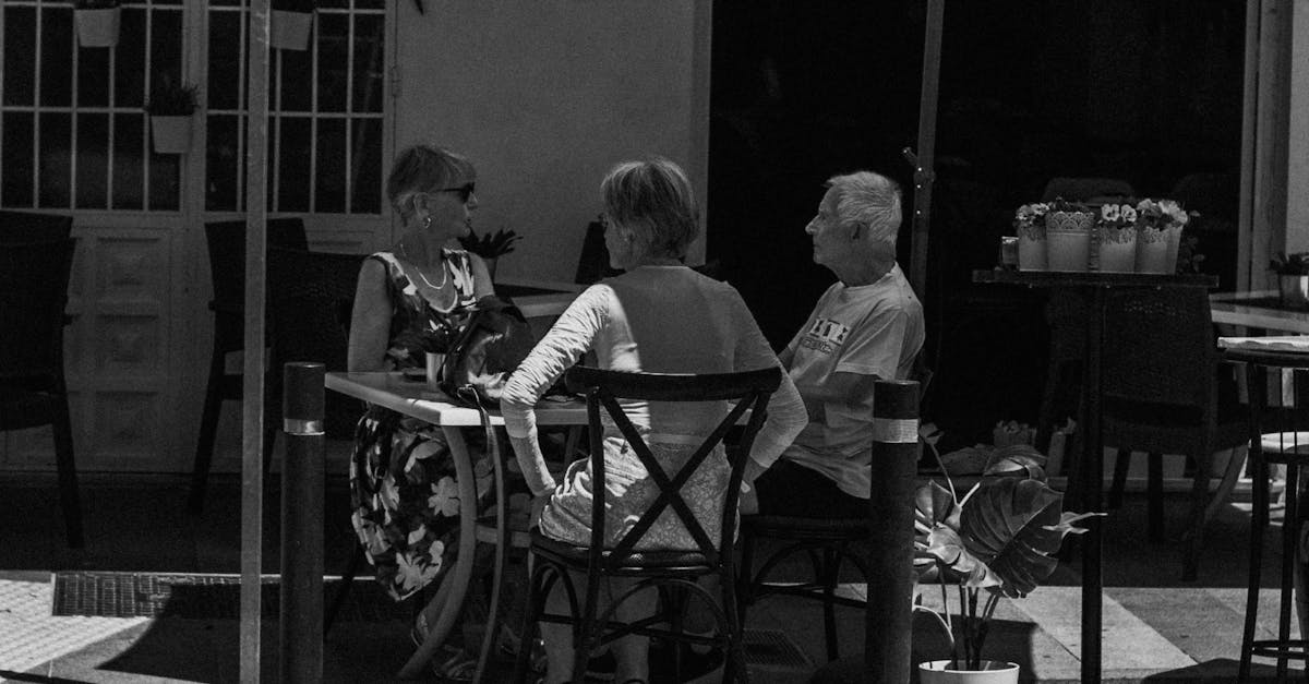 Public Park Meeting Scene With People Dining At A Restaurant