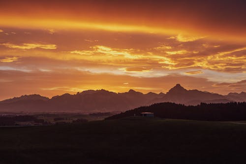 Gratis stockfoto met bergen, dageraad, gouden uur