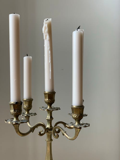 Imagine de stoc gratuită din candelabru, fotografiere verticală, lumânări